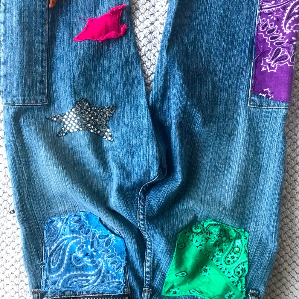 Bubble Gum Jeans - Picture 7 of 7